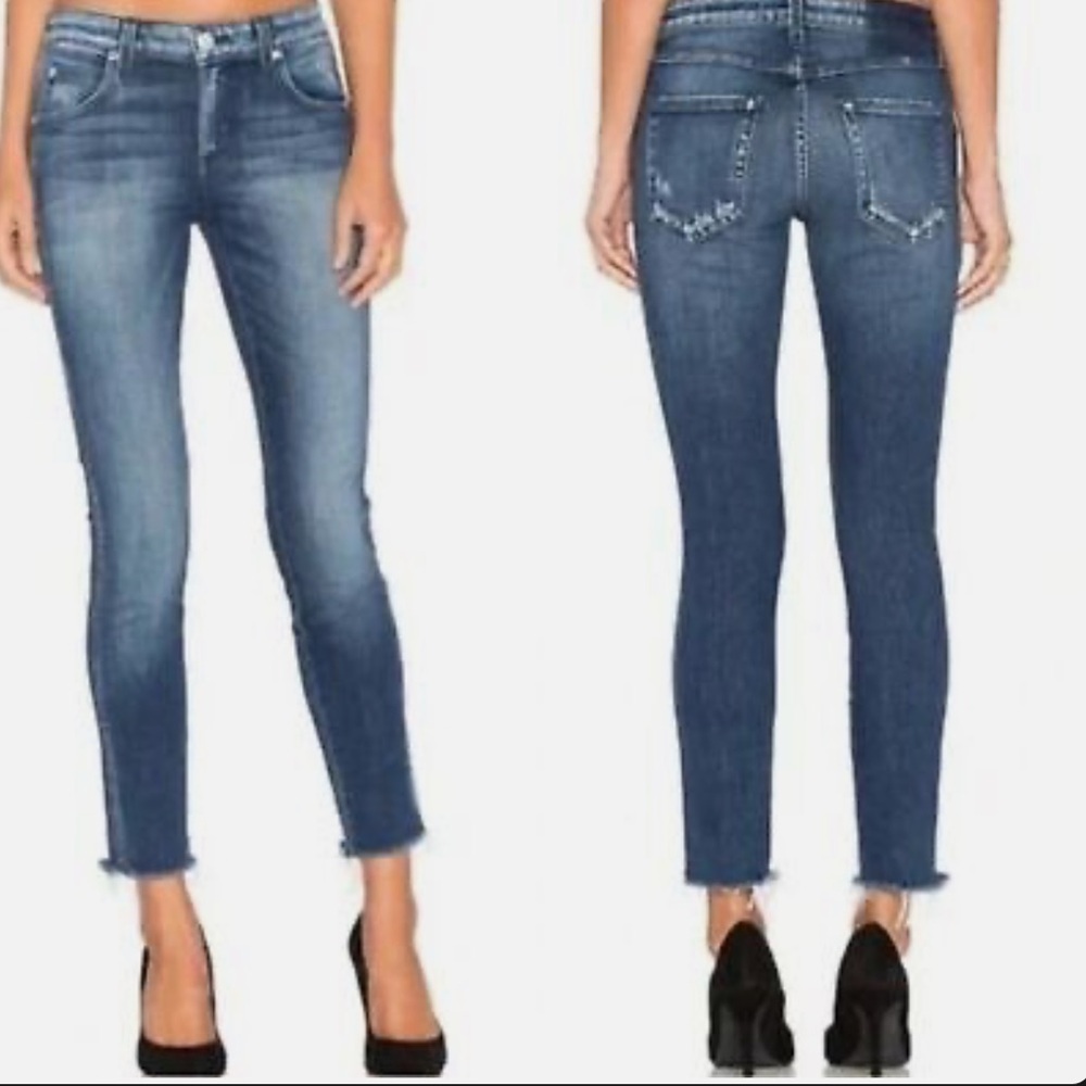 AMO‎ Stix Crop Jeans in Sweetheart Size 27